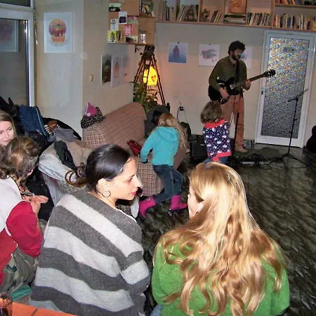 Hostel Yo Ho *