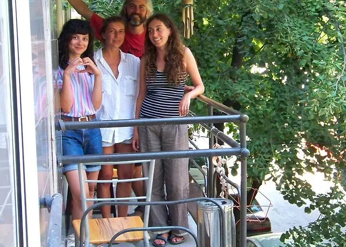 Хостел Yo Ho Варна